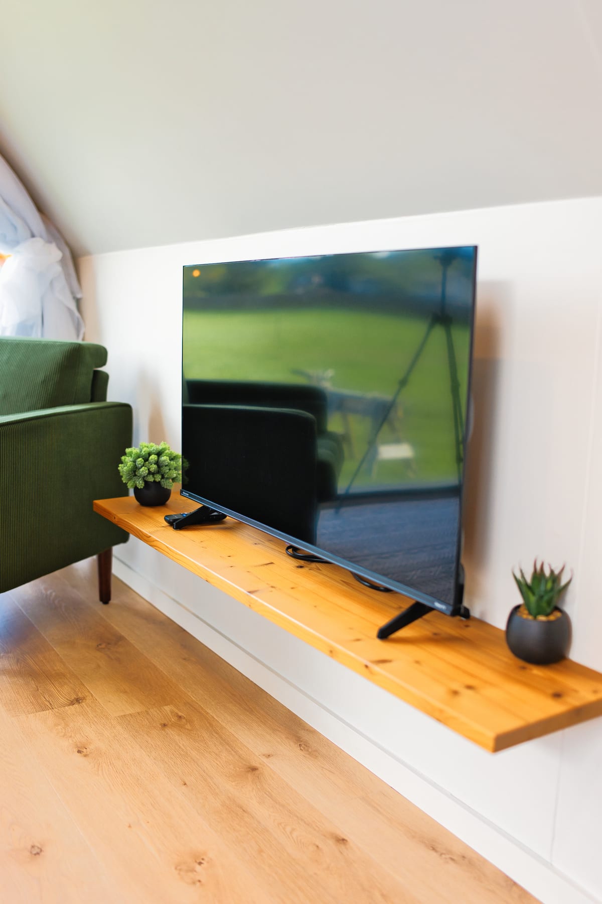 Smart TV at Glacier Mountain Getaway near Bozeman Montana